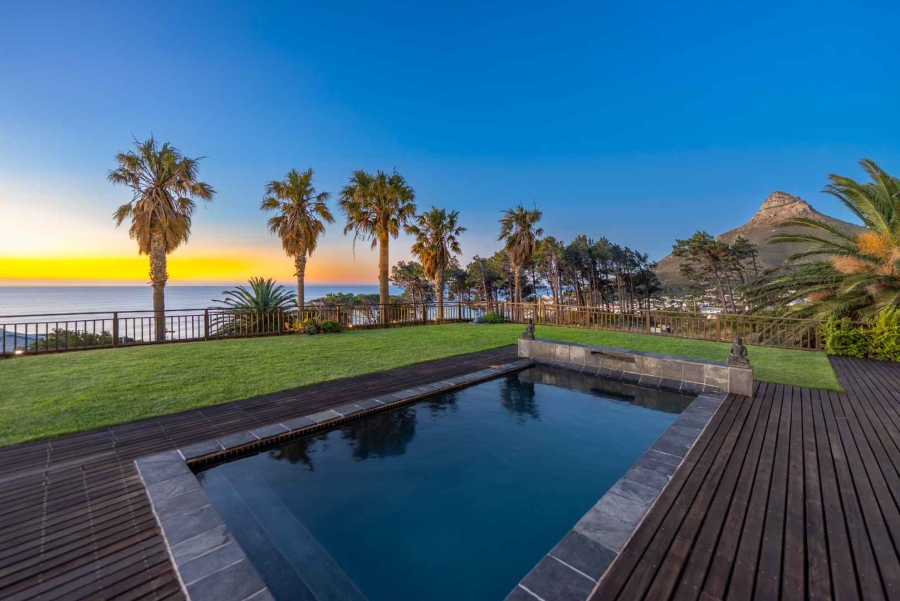 6 Bedroom Property for Sale in Camps Bay Western Cape